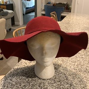 Hat circumference 57inches
